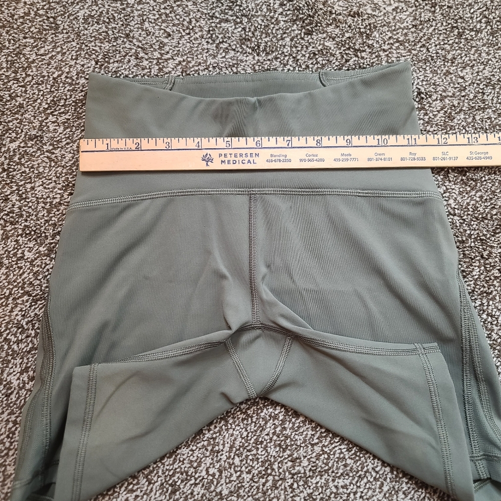 Lululemon Train Times Short In Sage Size 4 - Picture 7 of 10